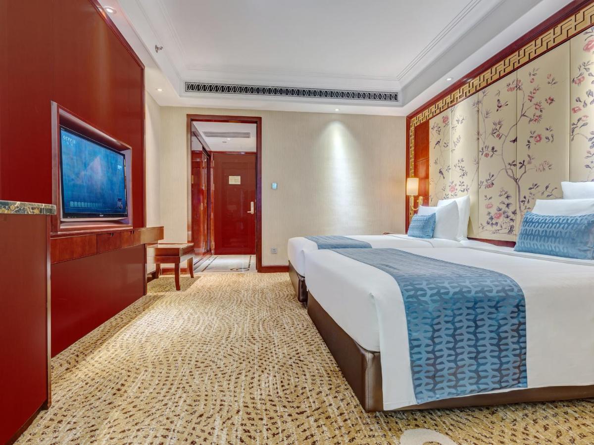 Days Hotel & Suites China Town---Five Minutes To Reach Changsha Station, The Metro Line 2 & Line 6 Are Nearby,Free Gym & Laundromat,Chinese And Western Buffet Breakfast Is Offered On The 31St Floor Exterior foto