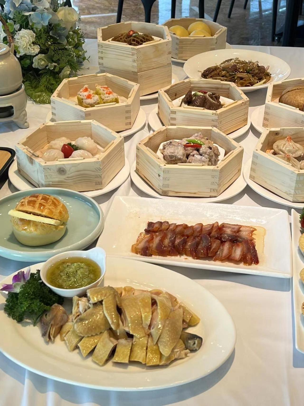 Days Hotel & Suites China Town---Five Minutes To Reach Changsha Station, The Metro Line 2 & Line 6 Are Nearby,Free Gym & Laundromat,Chinese And Western Buffet Breakfast Is Offered On The 31St Floor Exterior foto