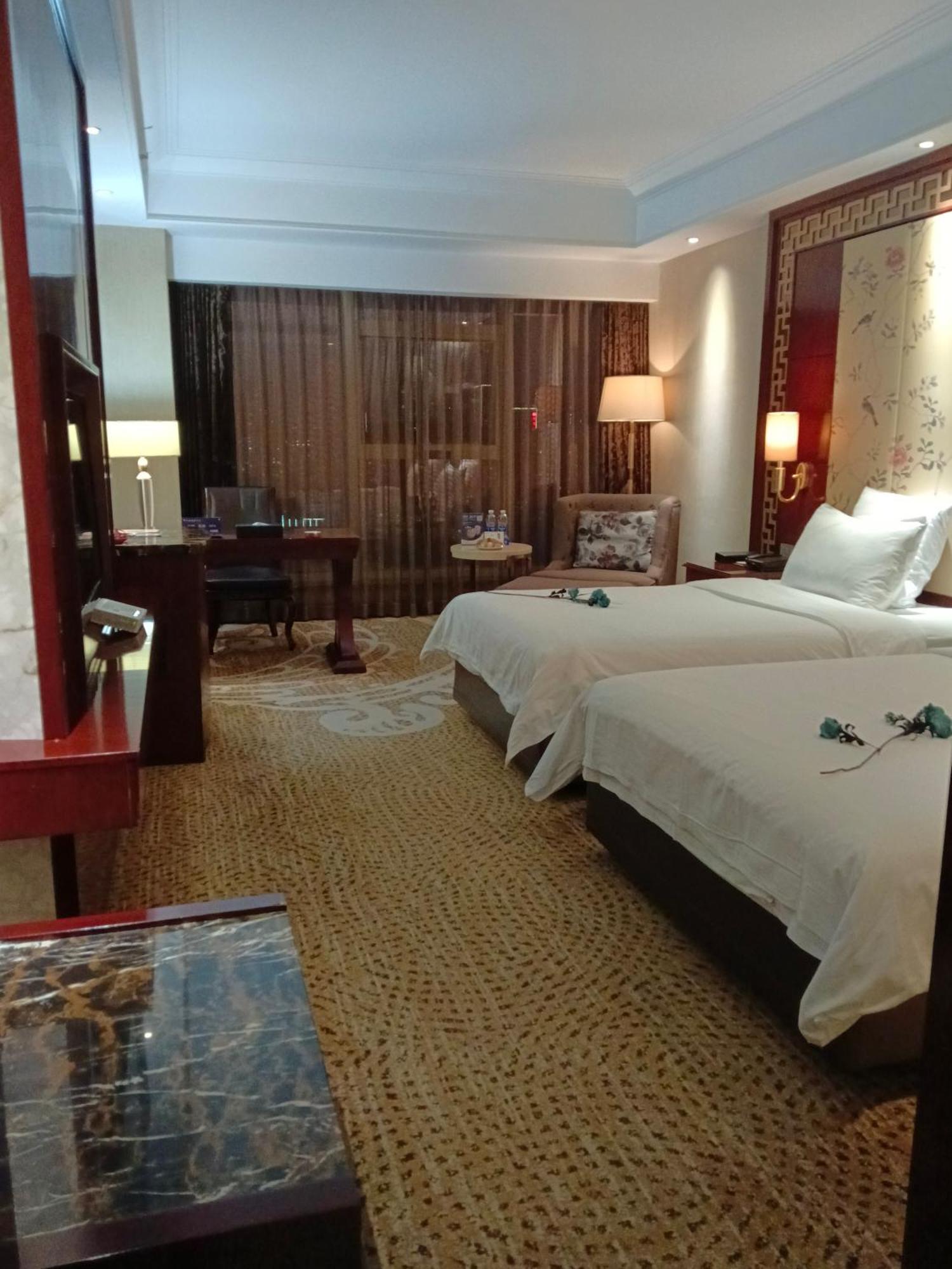 Days Hotel & Suites China Town---Five Minutes To Reach Changsha Station, The Metro Line 2 & Line 6 Are Nearby,Free Gym & Laundromat,Chinese And Western Buffet Breakfast Is Offered On The 31St Floor Exterior foto