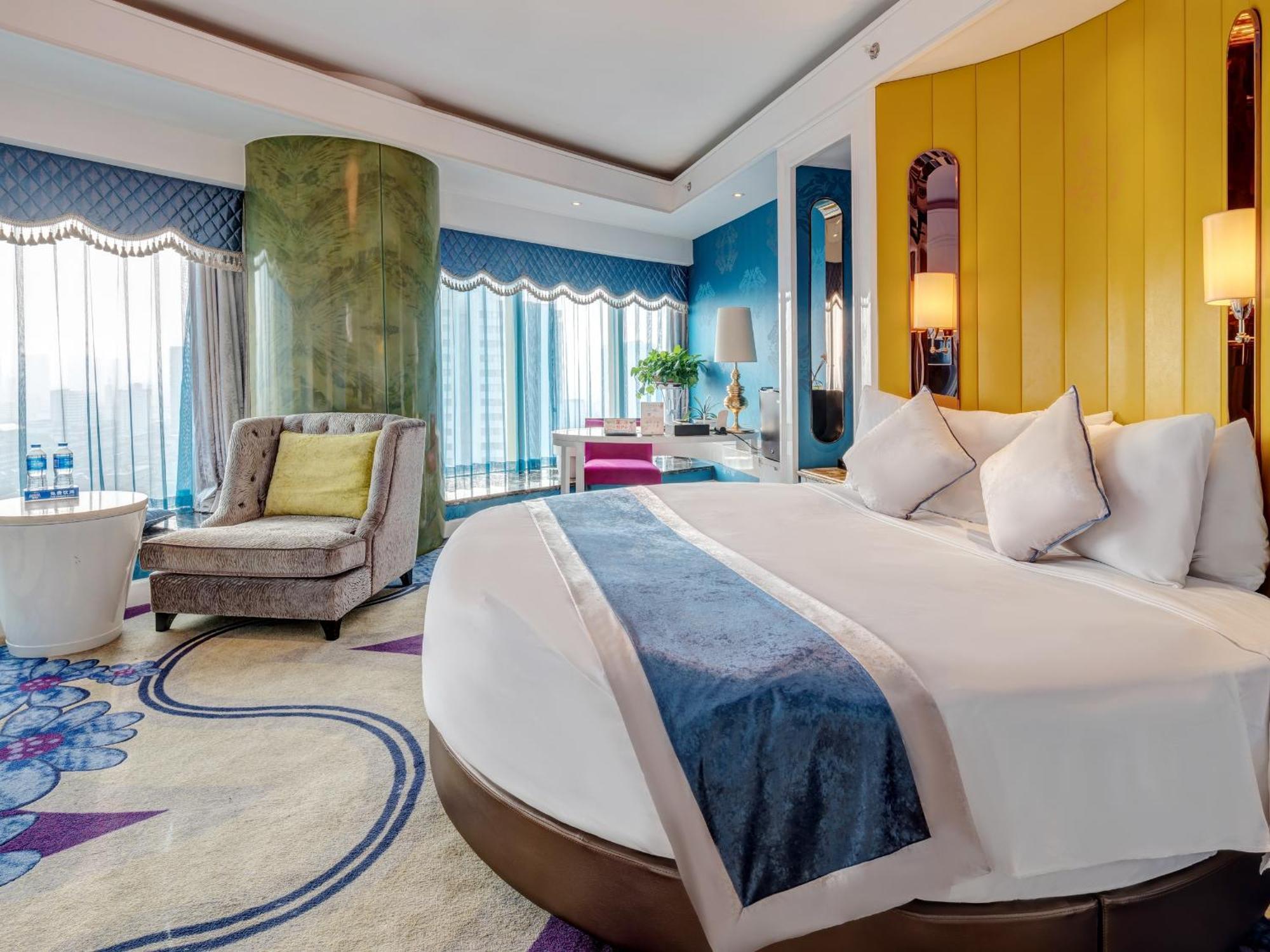 Days Hotel & Suites China Town---Five Minutes To Reach Changsha Station, The Metro Line 2 & Line 6 Are Nearby,Free Gym & Laundromat,Chinese And Western Buffet Breakfast Is Offered On The 31St Floor Exterior foto